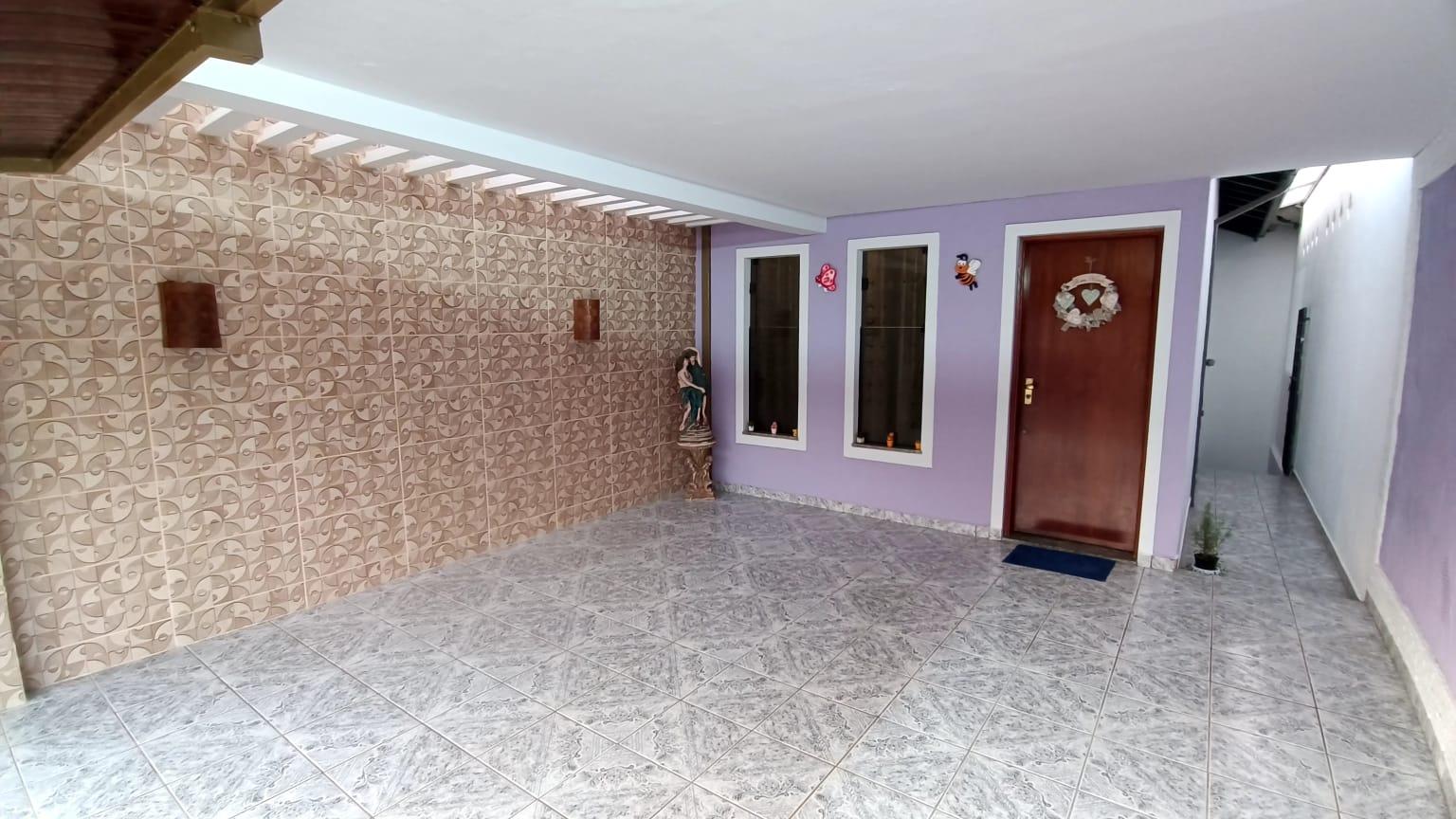 Casa Sobrado à Venda no Bosque da Água Branca – 3 Quartos, 1 Suíte, 2 Vagas, 184m²